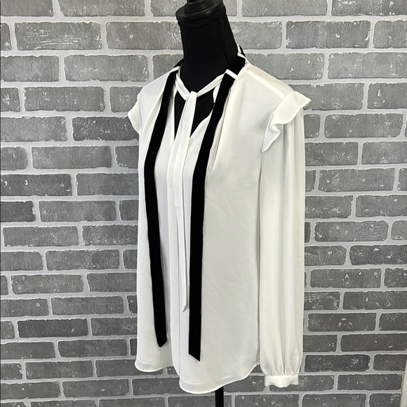 White House Black Market Velvet Tie Blouse Women’s Size 4 - Picture 11 of 16